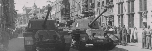 Tanks in de Breestraat